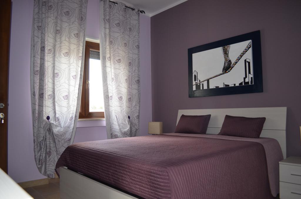Bed and Breakfast Lambruschini 69 Fiumicino Zimmer foto
