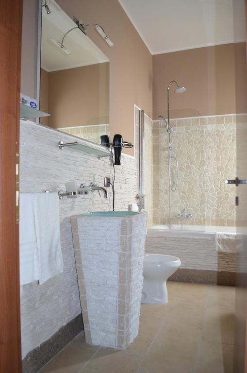 Bed and Breakfast Lambruschini 69 Fiumicino Zimmer foto